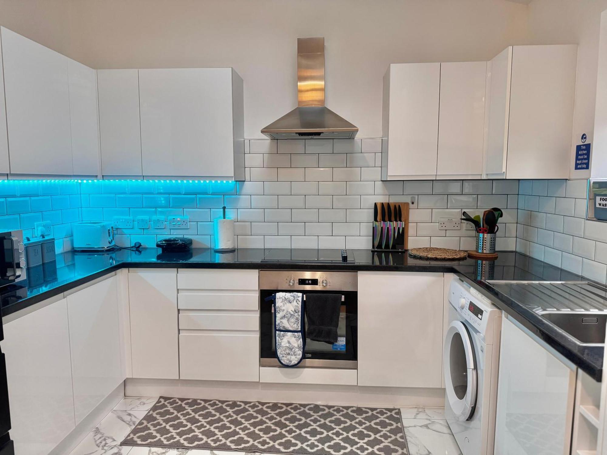 Modern 1-Bed Apt 30Min To Central London & Parking Londres Exterior foto